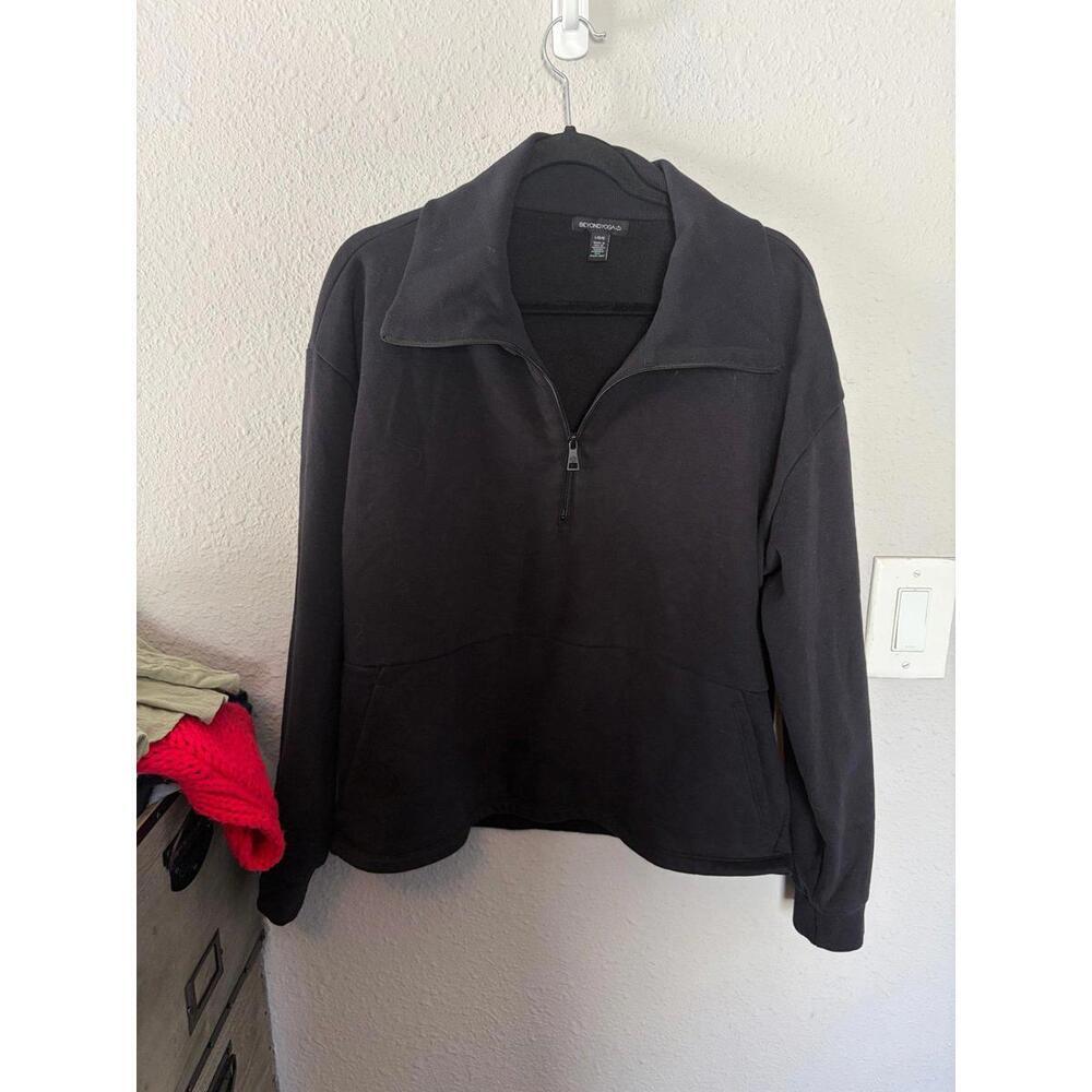 Beyond Yoga black 1/4 zip collared pullover size L. EUC